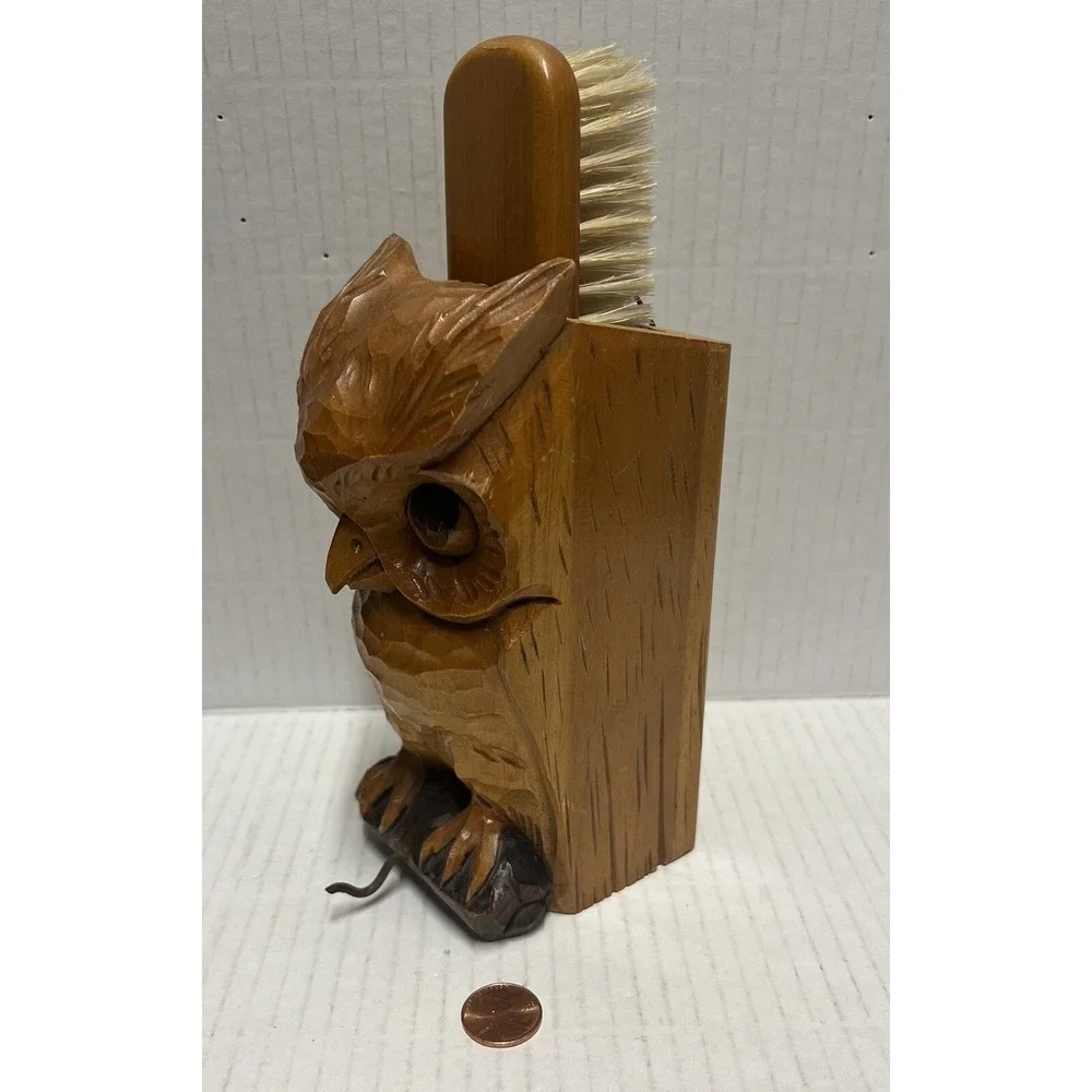 Owl‎ Hand Carved Rustic Vintage Clothes or Shoes Brush holder 6